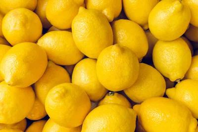 Top 5 Uses For a Lemon in The Office